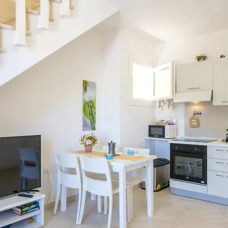 2 Bedroom Awesome In Viddalba