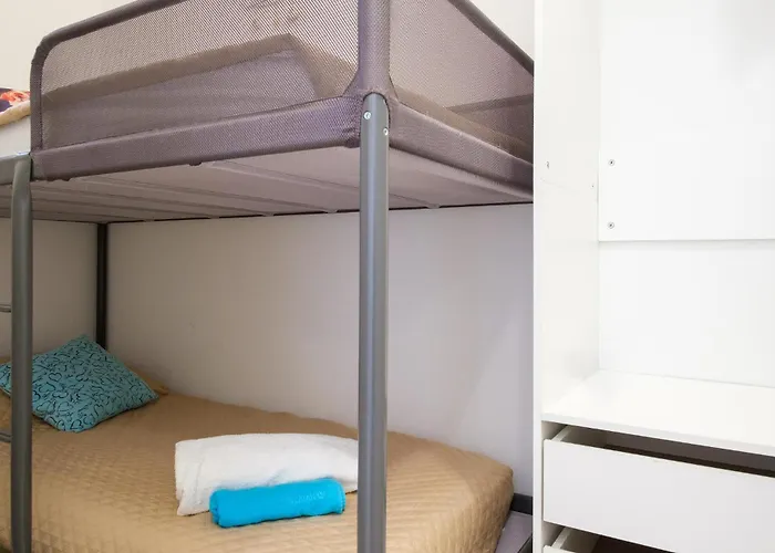 2 Bedroom Awesome In *