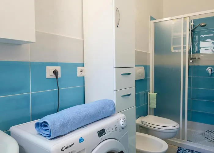 2 Bedroom Awesome In *